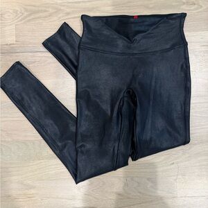 SPANXshape™ Faux LeatherLeggings- LIKE NEW, worn once, small petite